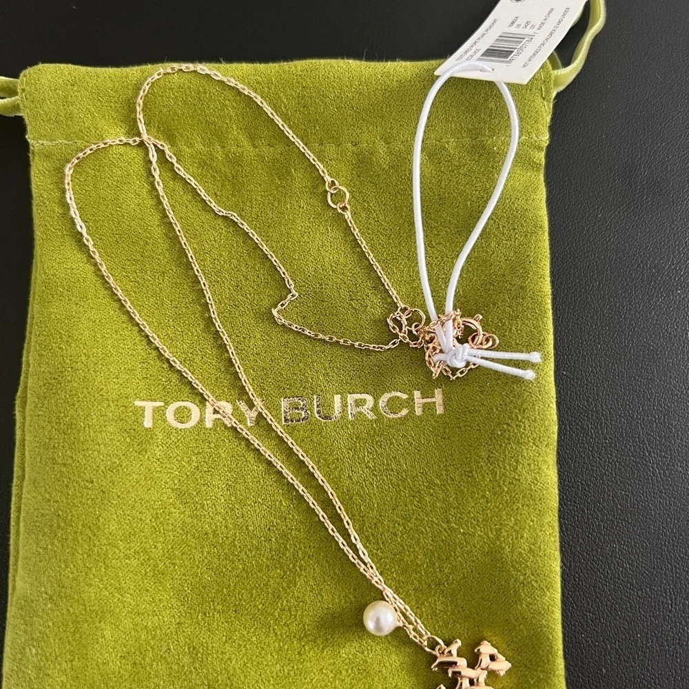 Tory Burch Twisted Rope Pearl Gold Pendant Necklace